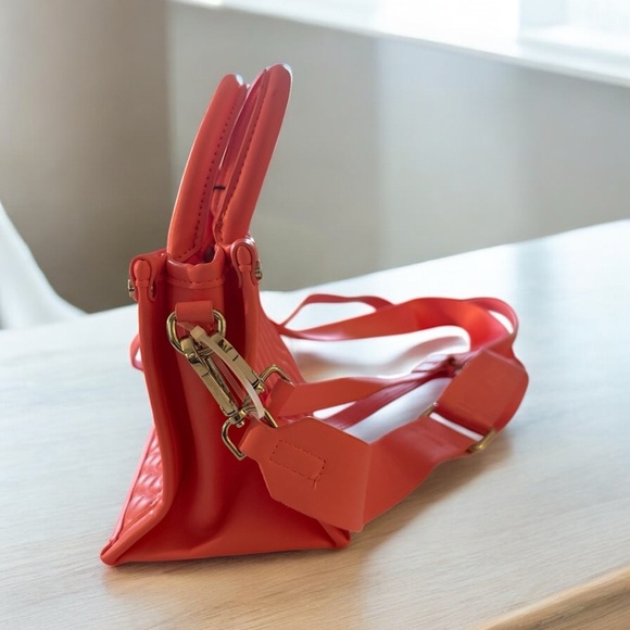 Steve Madden Pink Quilted Crossbody Bag - Picture 2 of 4